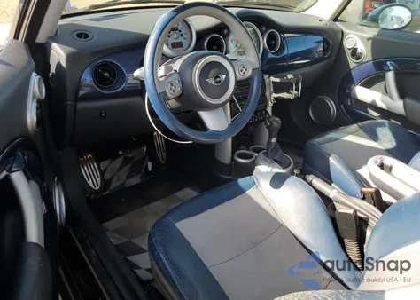 2006 Mini Cooper S из США, поврежденный, VIN WMWRE33506TJ35842